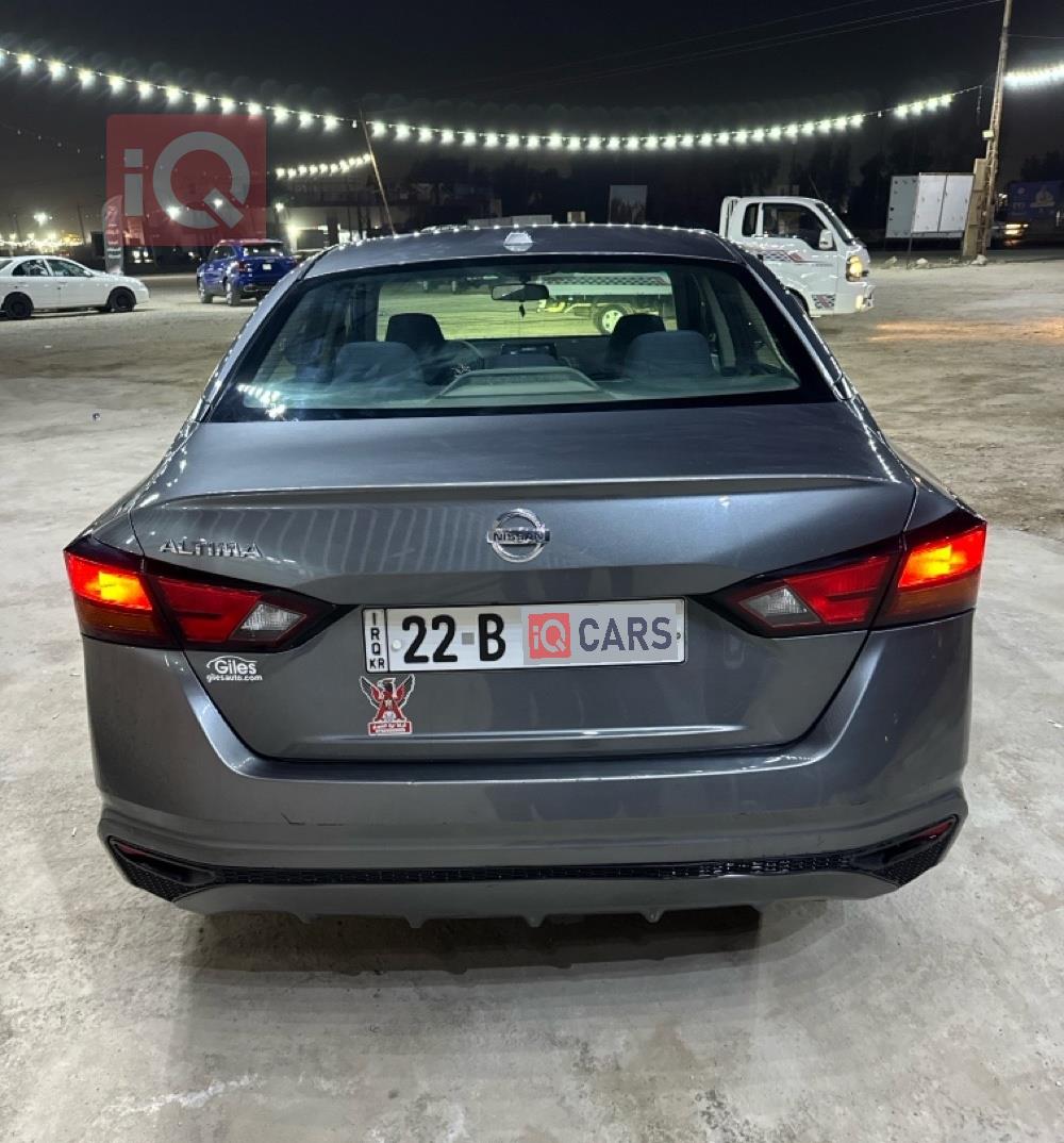 نیسان ئەلتیما